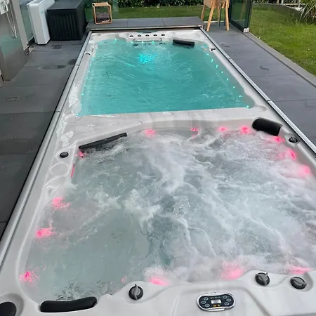 Wellness-villa-eifel 3 Schlafzimmer Vila