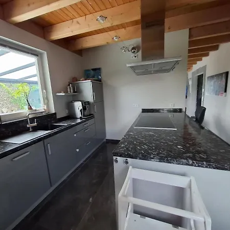 Vila Wellness-villa-eifel 3 Schlafzimmer *