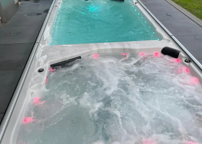 Wellness-villa-eifel 3 Schlafzimmer Villa